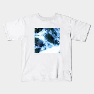 River flow ,fern, ferns, leaves,  rocks, vegetation, flow, river, water, turquoise, island, paradise, adventure, foam, blue, navy, aqua, stones, summer, rain, xmas, holidays Kids T-Shirt